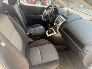 Mazda 5 2008-thumb-9