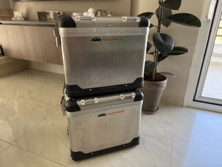 KTM 890 Adventure 2021 TECH PACK 3 ΒΑΛΙΤΣΕΣ-thumb-20