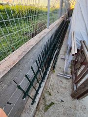 Πωλούνται μεταχειρισμένα κάγκελα μπαλκονιού μασίφ.