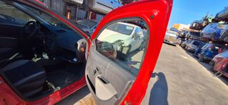 RENAULT	CLIO	2009-thumb-9