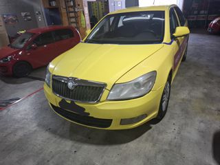 Skoda Octavia 2013-thumb-1