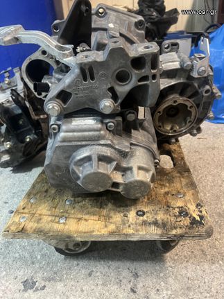 Σασμάν Golf 5 tsi 140hp (BMY)