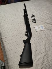 Πωλούνται τρείς καραμπίνες ένα δίκανο και φυσίγγια.