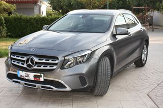 Mercedes-Benz GLA 180 2019 URBAN DIESEL AUTOMATIC
