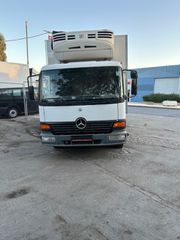 Ψυγείο Mercedes-Benz 2000 ATEGO 817