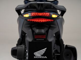 Honda SH 350 2026 ΜΕ ΓΝΗΣΙΑ ΒΑΛΙΤΣΑ-thumb-18