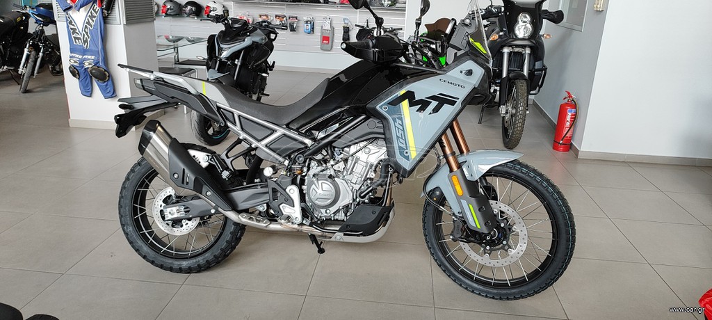 CFmoto 450 MT 2025