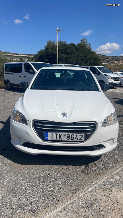 Peugeot 301 2017 Αυτόματο