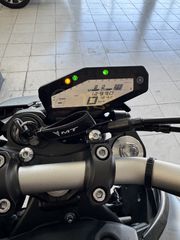 Yamaha MT-09 2019-thumb-3