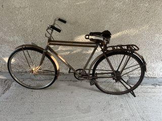Πόλης 1960