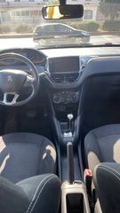 Peugeot 208 2017-thumb-6