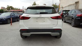 Mercedes-Benz GLA 200 2021 1.300cc - 163hp - AΥTOMATO - NEW MODEL..!!!-thumb-3