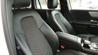Mercedes-Benz GLA 200 2021 1.300cc - 163hp - AΥTOMATO - NEW MODEL..!!!-thumb-18