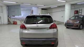 Peugeot 2008 2017 1.6 Blue-HDi Style-thumb-4