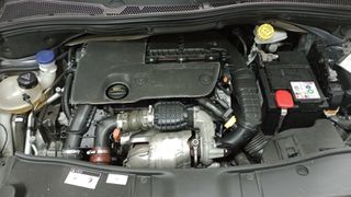 Peugeot 2008 2017 1.6 Blue-HDi Style-thumb-6