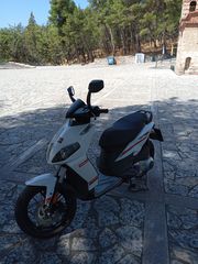 Derbi Variant 2013