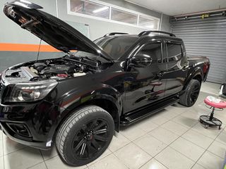 Nissan Navara 2018 full extra-thumb-3