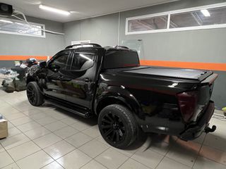 Nissan Navara 2018 full extra-thumb-12