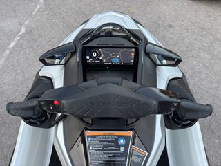 Sea-Doo 2025 GTX Limited-thumb-6