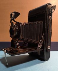Kodak No2 Folding Autographic Brownie-thumb-1