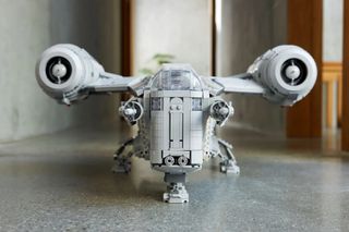 LEGO STAR WARS 75331 The Razor Crest-thumb-1