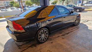 Volvo S60 2004 R-thumb-7