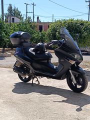 Piaggio XEvo 250 2016-thumb-1