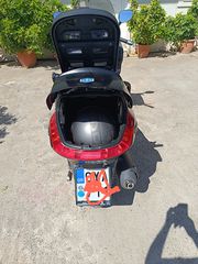 Piaggio XEvo 250 2016-thumb-7