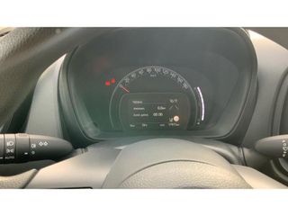 Toyota Aygo (X) 2022 X-thumb-12