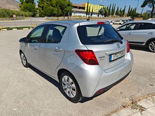 Toyota Yaris 2016 1.4 D-4D COOL-thumb-1