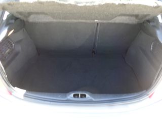 Peugeot 208 2015-thumb-20