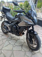 CFmoto 700 MT 2025