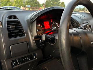 Isuzu D-Max 2018 ΧΕΙΡΟΚΙΝΗΤΟ-123.000km-ΑΒΑΦΟ ΣΑΣΙ ΧΩΡΙΣ ΣΚΟΥΡΙΕΣ-thumb-33