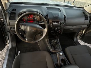 Isuzu D-Max 2018 ΧΕΙΡΟΚΙΝΗΤΟ-123.000km-ΑΒΑΦΟ ΣΑΣΙ ΧΩΡΙΣ ΣΚΟΥΡΙΕΣ-thumb-36