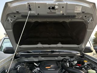 Isuzu D-Max 2018 ΧΕΙΡΟΚΙΝΗΤΟ-123.000km-ΑΒΑΦΟ ΣΑΣΙ ΧΩΡΙΣ ΣΚΟΥΡΙΕΣ-thumb-55