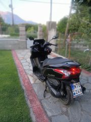 Kymco Downtown 300i 2014-thumb-21