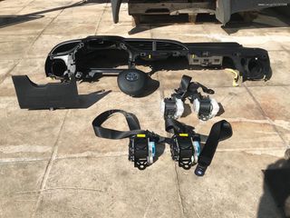 Toyota yaris airbags