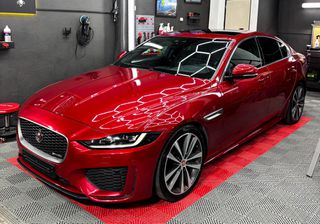 Jaguar XE 2019 R-Dynamic S AWD  Panorama