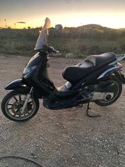 Piaggio Beverly 250 2005 BEVERLY 250 INJECTION-thumb-9