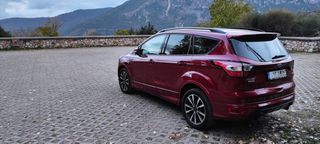 Ford Kuga 2018 1.5 ECOBOOST ST-LINE-thumb-2