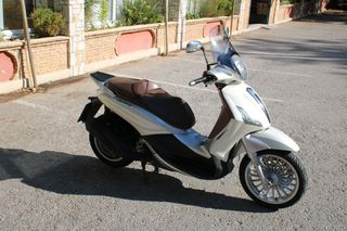 Piaggio Beverly 300i 2013 300 IE-thumb-2