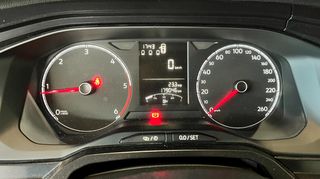Volkswagen Polo 2018 1.6 TDI BMT TREND-thumb-14