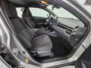 Toyota C-HR 2019-thumb-7