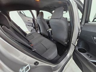 Toyota C-HR 2019-thumb-8