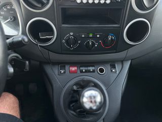 Κλούβα Peugeot 2012 Partner-thumb-24