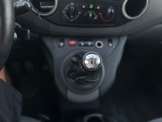 Κλούβα Peugeot 2012 Partner-thumb-25