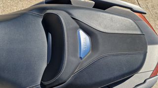 Yamaha XMAX 300 2017 Blue core-thumb-10