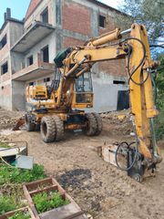 Εκσκαφέας Με Λάστιχα Liebherr 1990 902