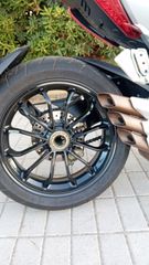 Mv Agusta Stradale 800 2015-thumb-6