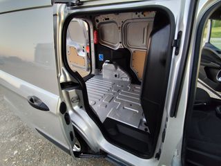 Ford Transit Courier 2023 *NAVI*CLIMA*CAMERA*ΓΡΑΜΜΑΤΙΑ-thumb-40